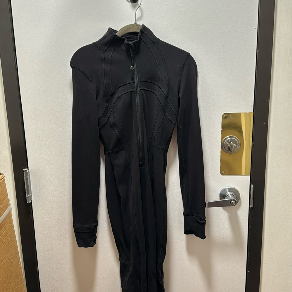 Lululemon define luon bodysuit